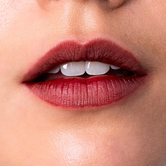 3. Enlevez délicatement l'encre à lèvres